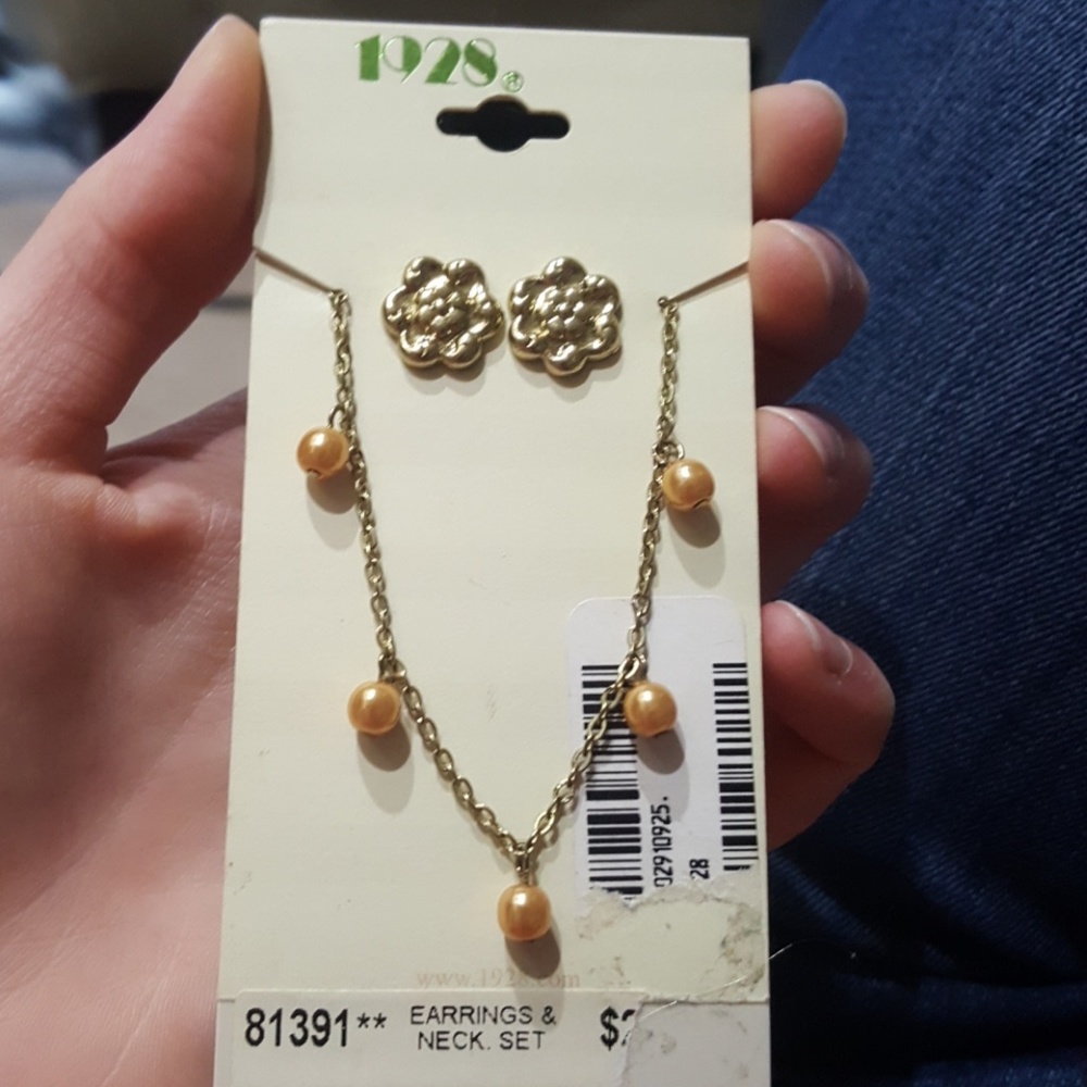 Necklace and Earring Set